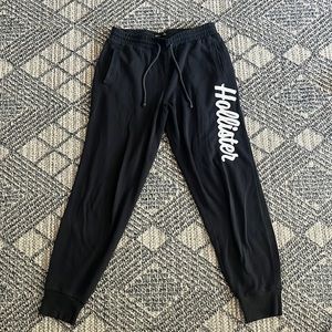 HOLLISTER SWEATPANTS